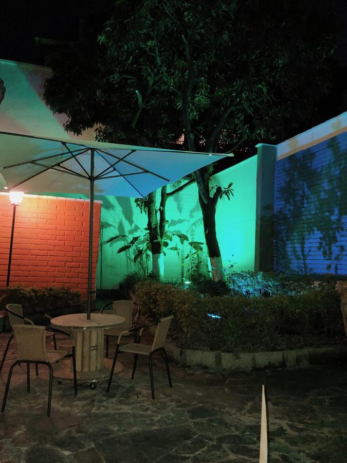 Backpackers Inn Медельїн Екстер'єр фото